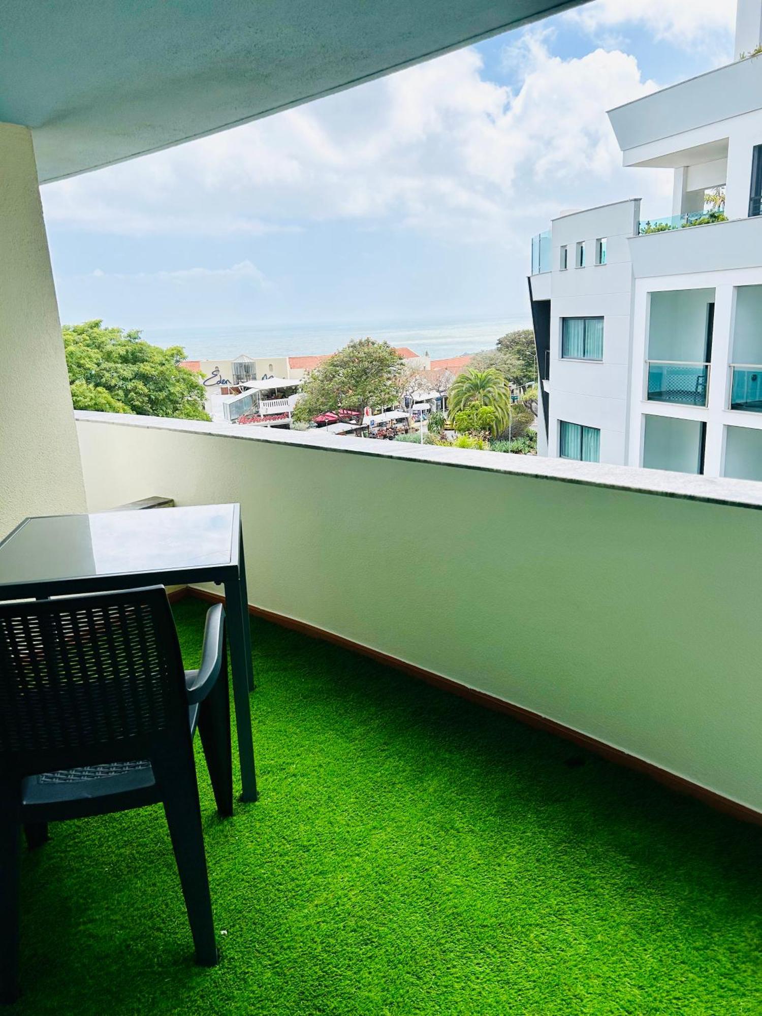 Appartement Lido Casa By Ola Madeira à Funchal  Extérieur photo