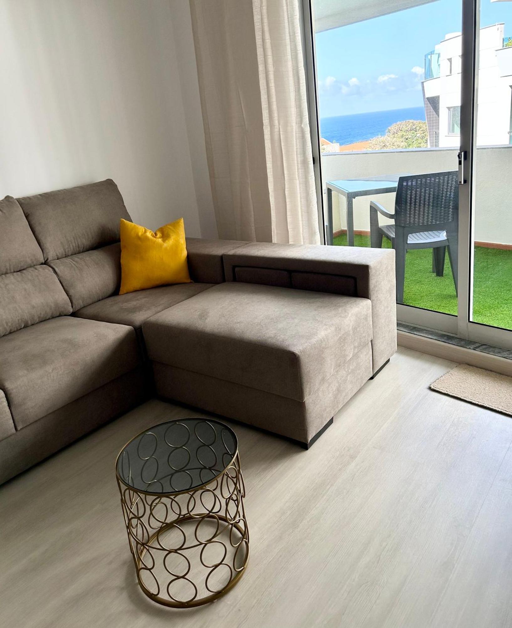 Appartement Lido Casa By Ola Madeira à Funchal  Extérieur photo